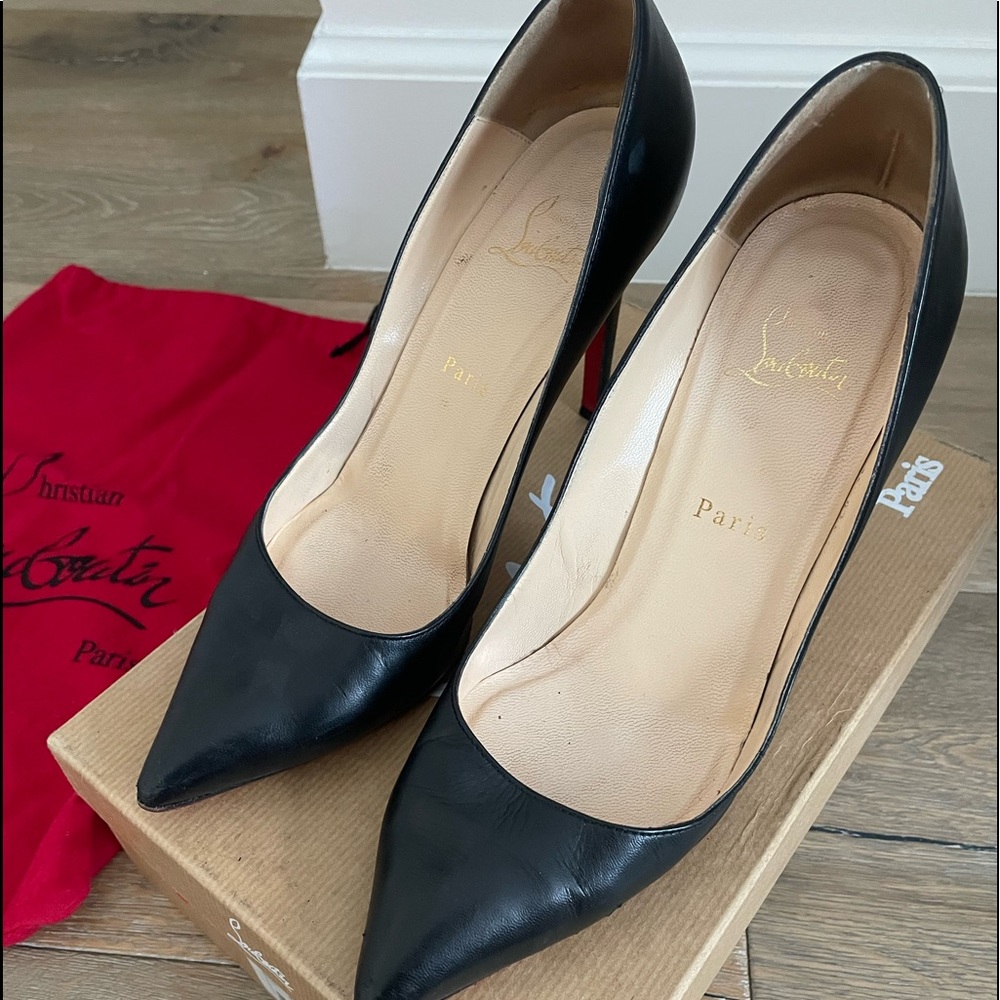 💯 Authentic Louboutin Heels
